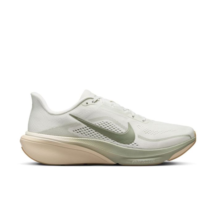 Nike Pegasus 42 in Spruce Aura / Jade Horizon / Pale Ivory