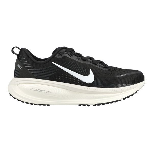 Nike Vomero 18 in Black / Coconut Milk / Light Iron Ore