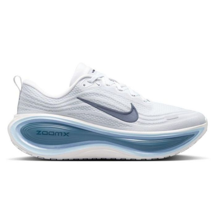 Nike Vomero Plus in Off White / Obsidian / Grey Fog