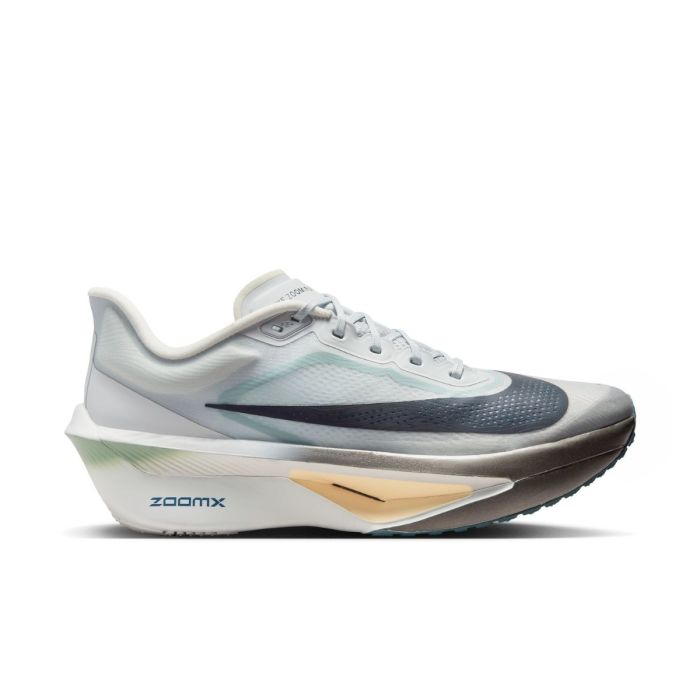 Nike Zoom Fly 6 in Pure Platinum / Dark Obsidian / Grey Fog